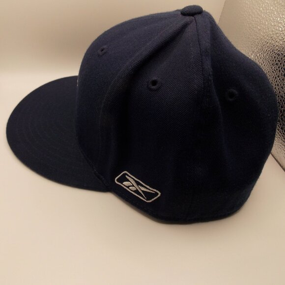 Reebok Flex-Fit Dallas Cowboys Hat - Picture 2 of 11